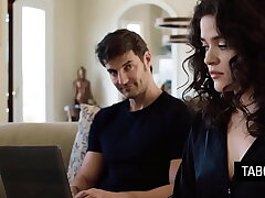 Hot milf Victoria Voxxx let the IT guy fuck her pussy in order to fix her computer