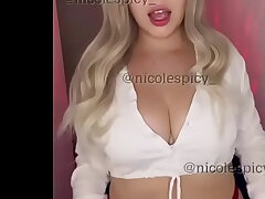 AHEGAO EN MI CASA SOLA
