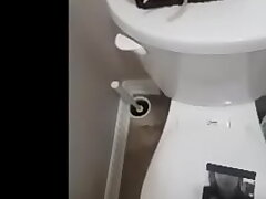 trim.5288A43B-C5A8-42BA-8638-5C21F0BBDBED.MOV