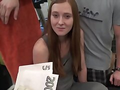 HUNT4K. &iexcl_Entrenar&eacute_ a tu chica realmente duro!
