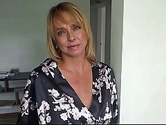 Fucking Best Friend&rsquo_s Hot Mom While He&rsquo_s Not Home - Brianna Beach - Jodie Johnson