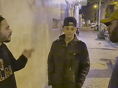 E meu amigo transamos com um cara que andava Lapa sem frescuras Bareback HSP Productions