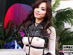 Perfect-10 Scarlett Alexis Is Addicted To Rough Sex!