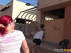 Guy from reality Show and his cousin bang chubby Redhead