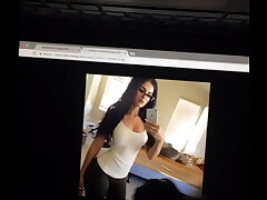 Sssniperwolf cum tribute