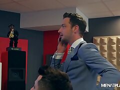 DREW DIXON GETS POUNDED BY HIS EX DAMON HEART