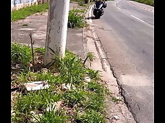 Homem toca e acocha Uber moto mulher no fim ela faz algo in&eacute_dito!