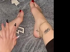 Frenchy feet girl